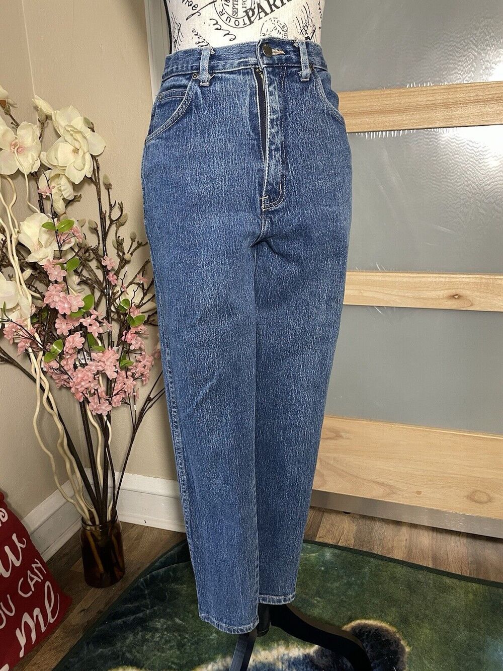 Pure Jeanswear Vintage High Rise Tapered Mom Jeans Size 9 Medium Wash Denim
